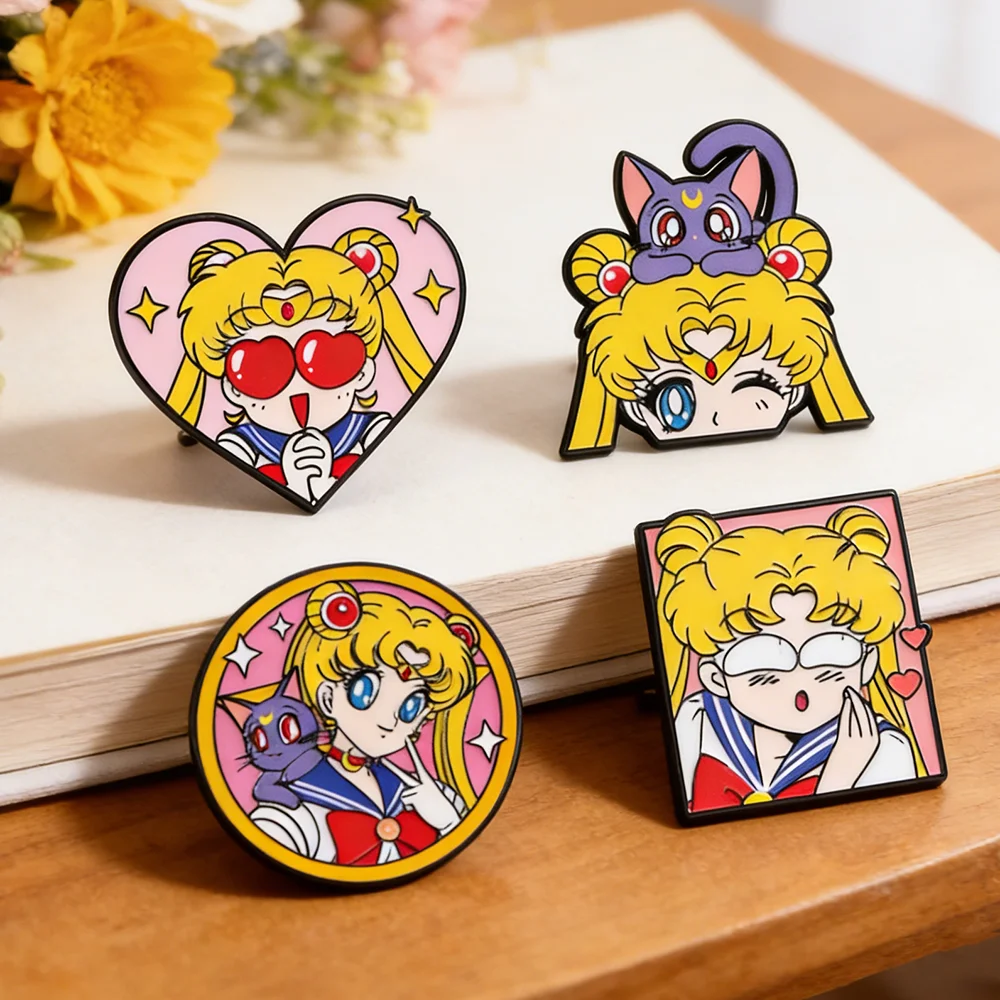 Embroidery Reddit - 4개 세트, 세일러 문 하트 모양